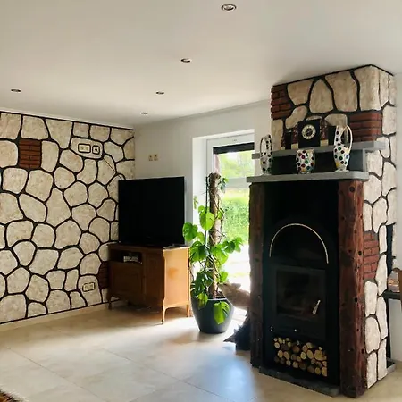 Les Du Valjoly 1 아파트